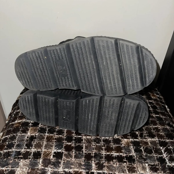 Fenty Puma By Rihanna Chelsea Sneaker Boots Black, Women US 9 UK 6.5 EUR 40 - Picture 6 of 10